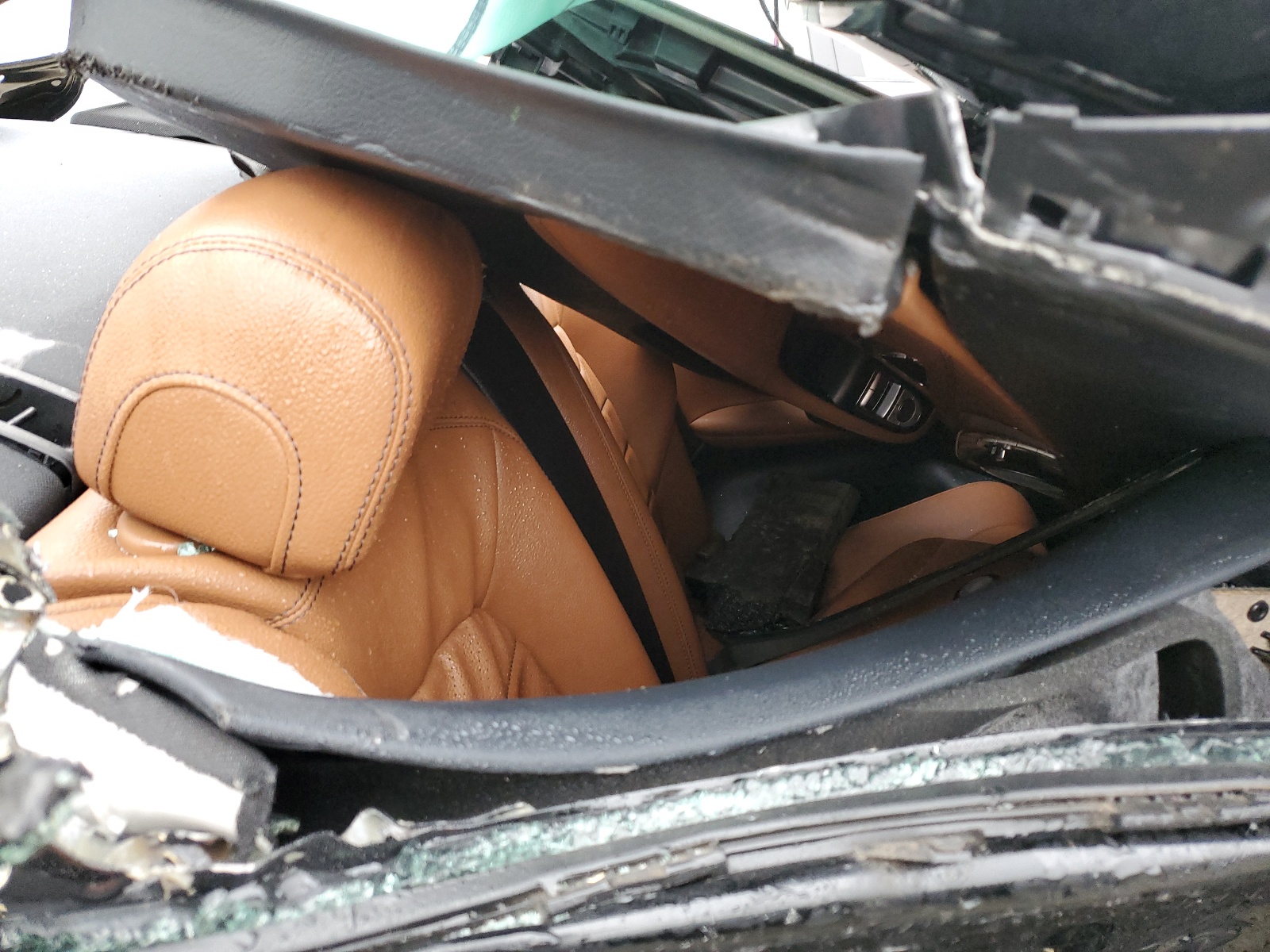 WDDWJ4KB7JF759925 2018 Mercedes-Benz C 300 4Matic