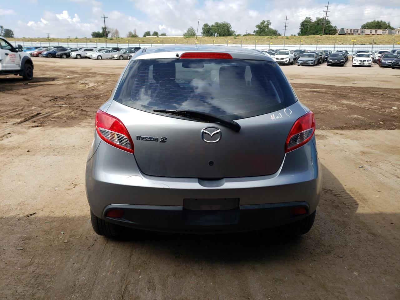 2011 Mazda Mazda2 VIN: JM1DE1HY4B0120728 Lot: 68057733