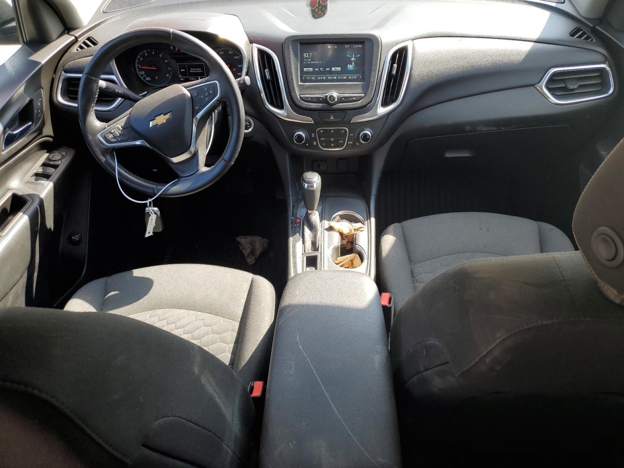 2GNAXJEV4J6292679 2018 Chevrolet Equinox Lt