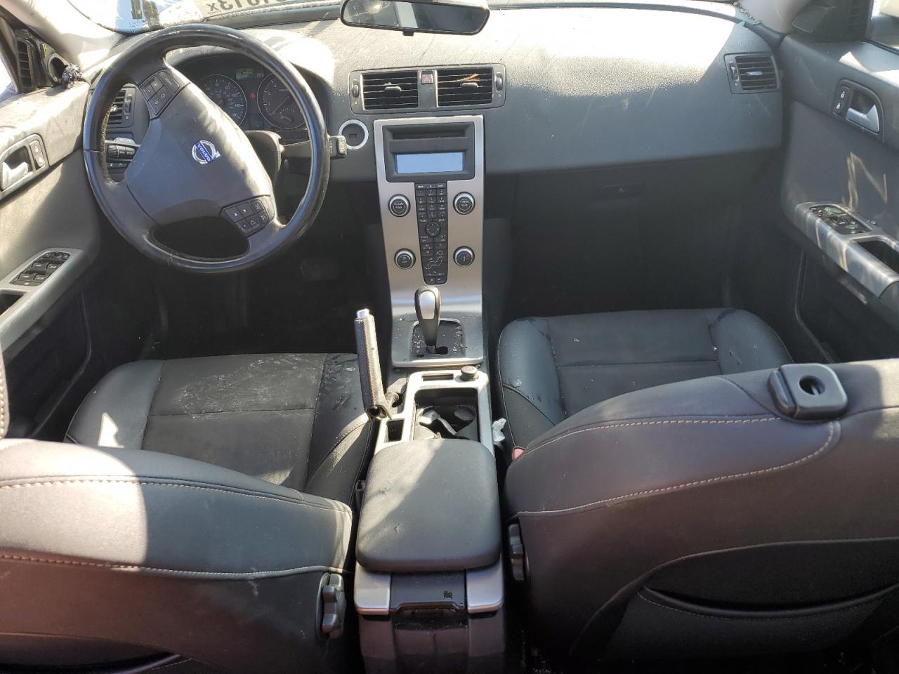2010 Volvo V50 2.4I VIN: YV1382MWXA2532713 Lot: 48983314