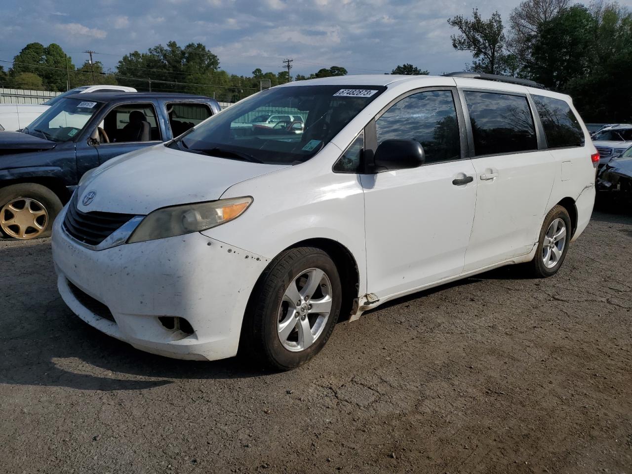 2014 Toyota Sienna Le VIN: 5TDKK3DC3ES488731 Lot: 67482873