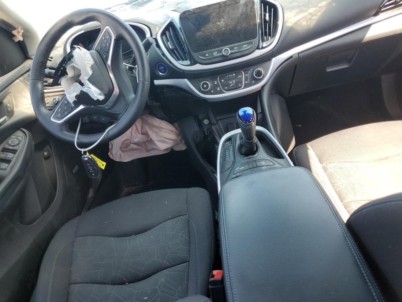 2017 Chevrolet Volt - Image 8