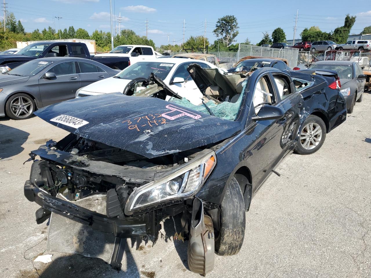 2015 Hyundai Sonata Se იყიდება Bridgeton-ში, MO - All Over