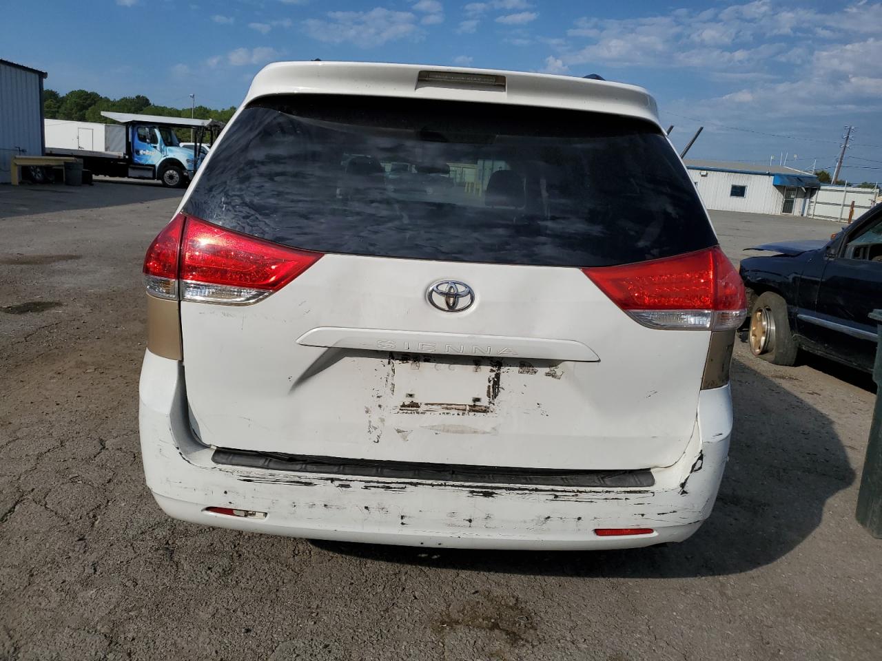 2014 Toyota Sienna Le VIN: 5TDKK3DC3ES488731 Lot: 67482873