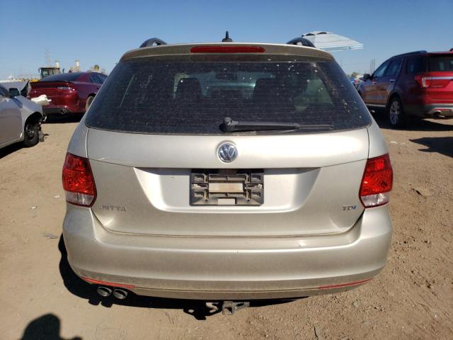  VOLKSWAGEN JETTA 2014 Золотий