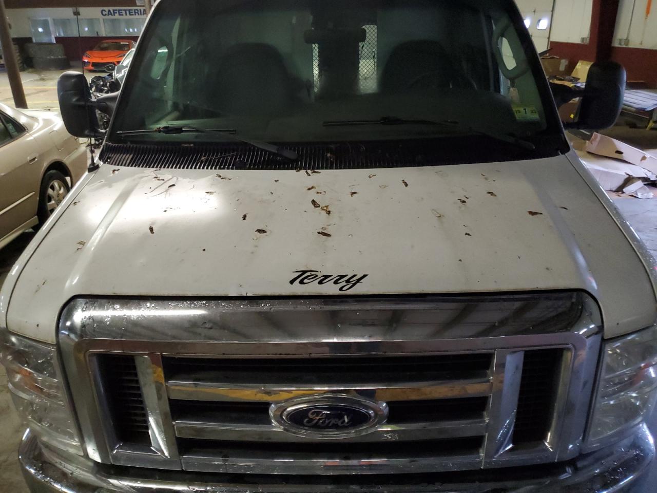 2008 Ford Econoline E350 Super Duty Cutaway Van VIN: 1FDSE35L78DA70402 Lot: 68758863