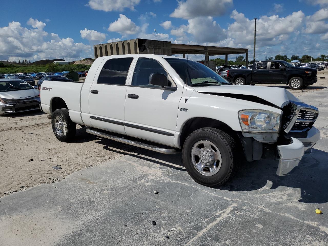 2008 Dodge RAM - Image 4
