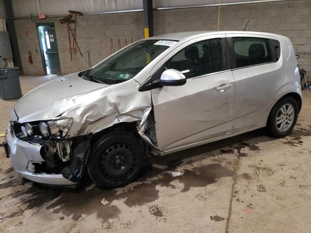 Хэтчбеки CHEVROLET SONIC 2015 Серебристый