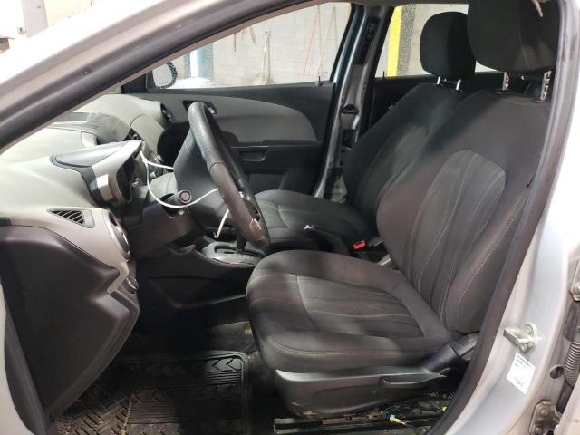 Хэтчбеки CHEVROLET SONIC 2015 Серебристый