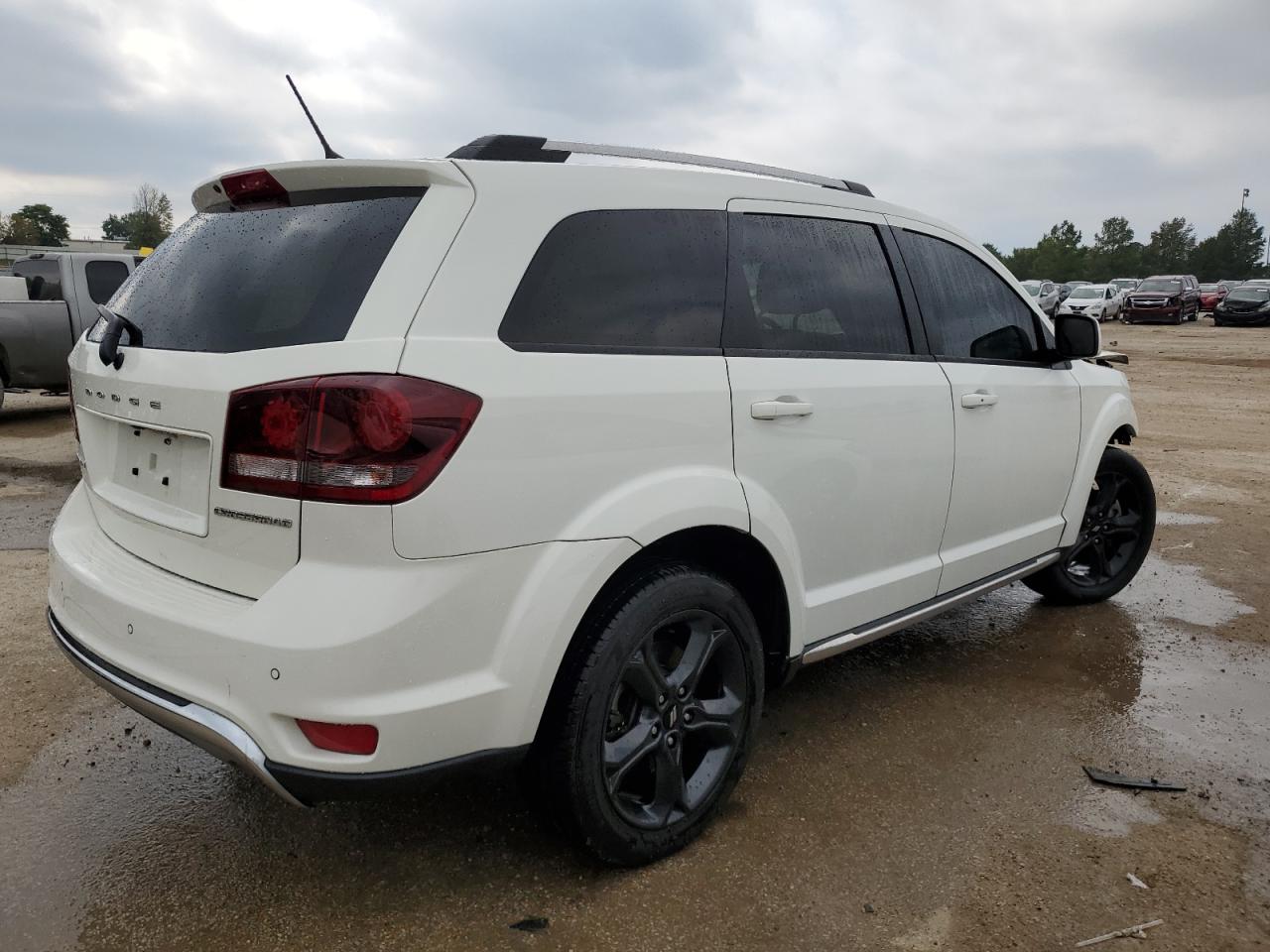 2018 Dodge Journey Crossroad VIN: 3C4PDCGB3JT257346 Lot: 68756043