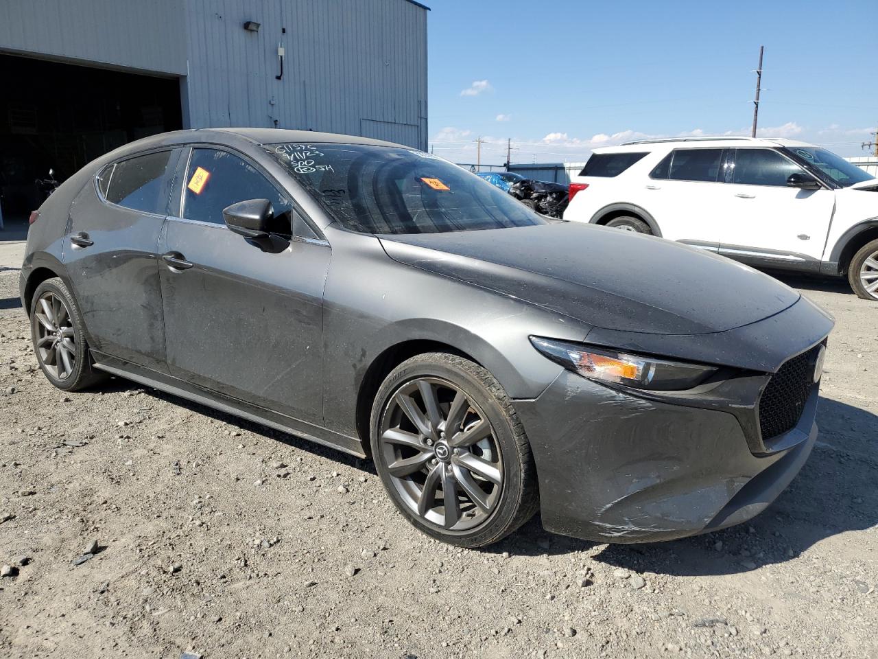 2019 Mazda 3 Preferred VIN: JM1BPBMM2K1143722 Lot: 68330503