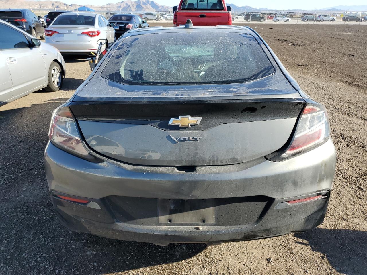 2017 Chevrolet Volt - Image 6
