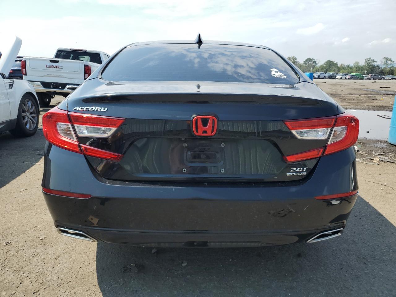 2018 Honda Accord Touring VIN: 1HGCV2F99JA026707 Lot: 66964823