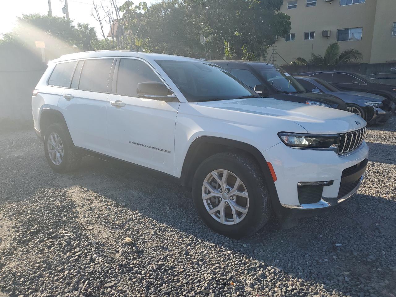 2021 Jeep Grand Cherokee - Image 4
