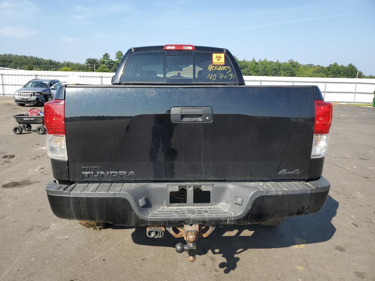 5TFUM5F11CX035029 2012 Toyota Tundra Double Cab Sr5