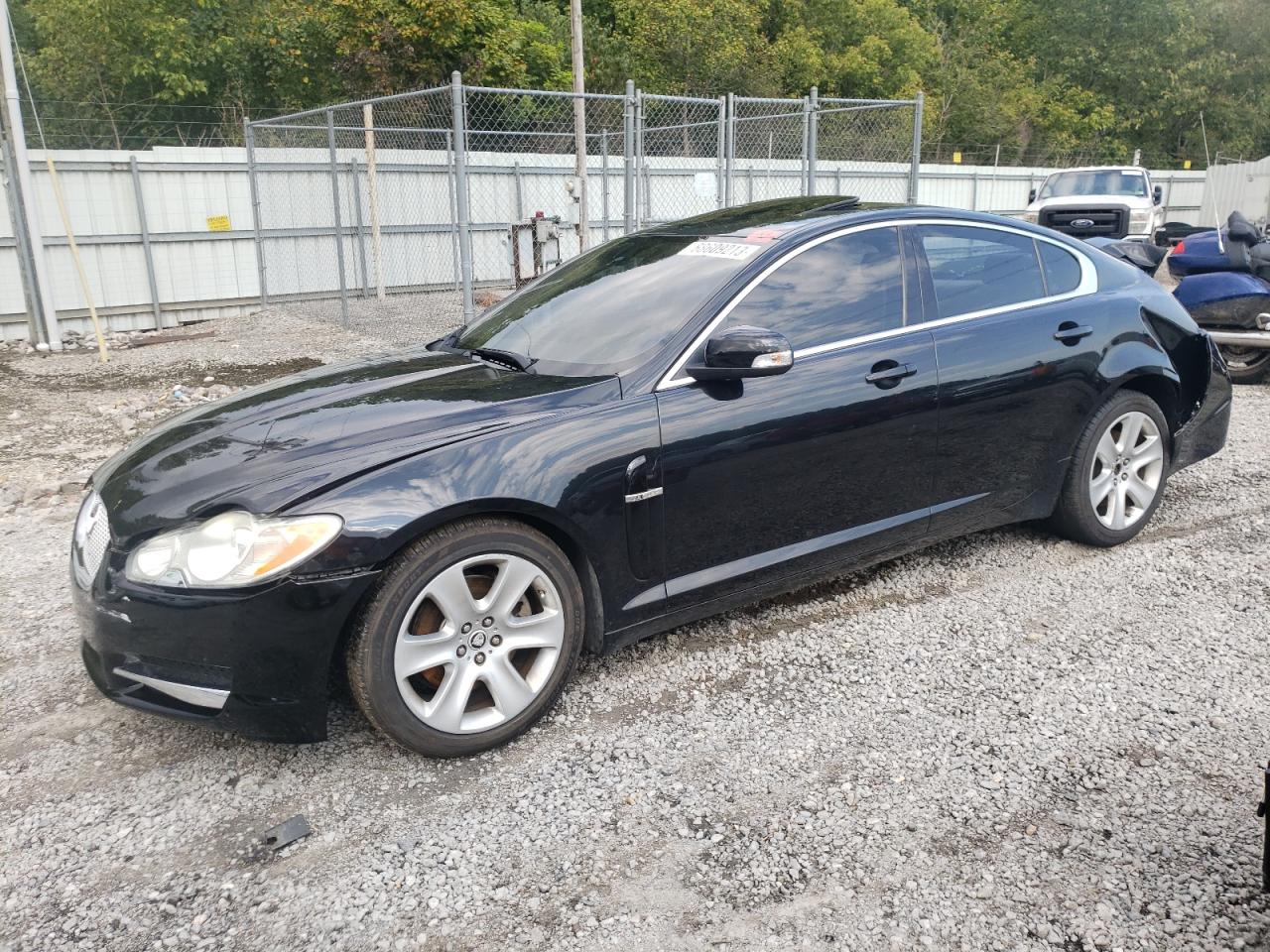 2009 Jaguar Xf Luxury იყიდება Hurricane-ში, WV - Rear End