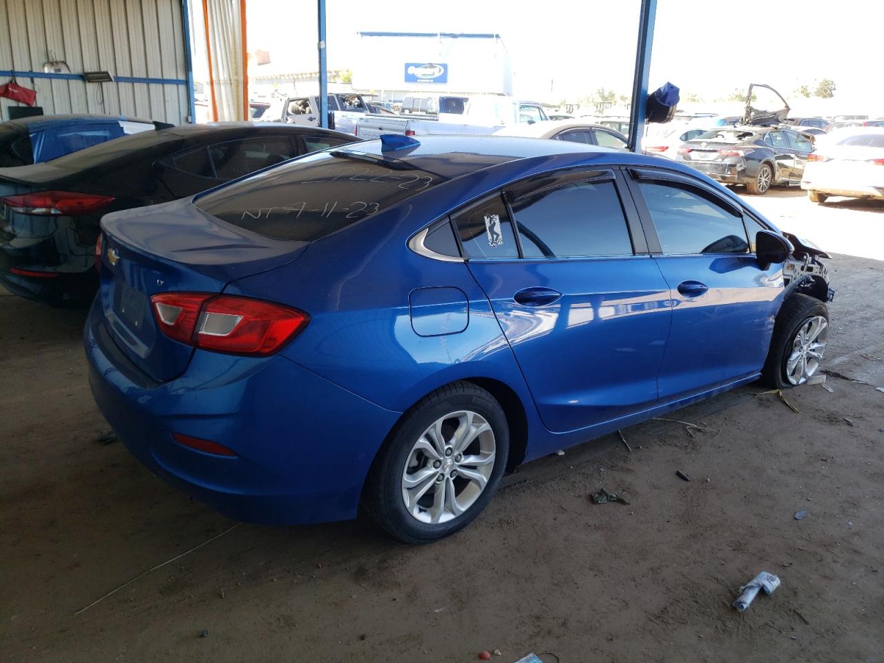 VIN 1G1BE5SM3K7112608 2019 CHEVROLET CRUZE no.3