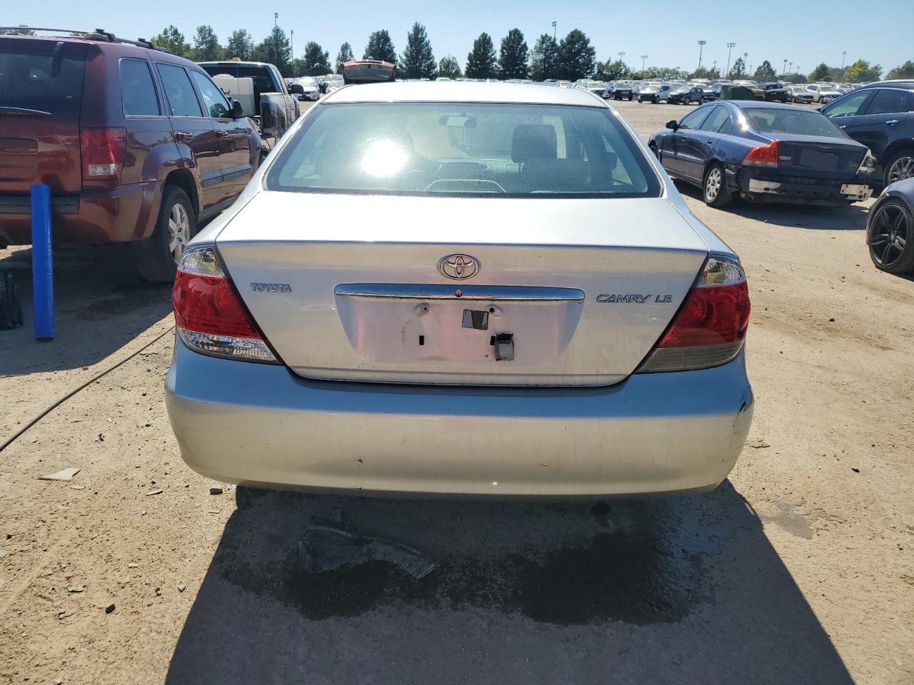 4T1BE32K05U068742 2005 Toyota Camry Le