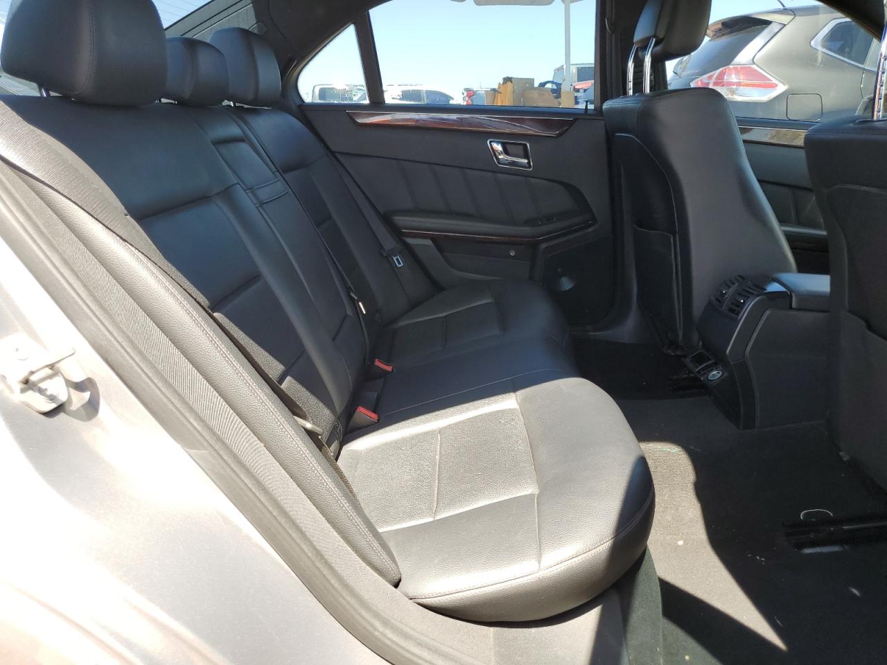 2010 Mercedes-Benz E 350 VIN: WDDHF5GB3AA214911 Lot: 80687183