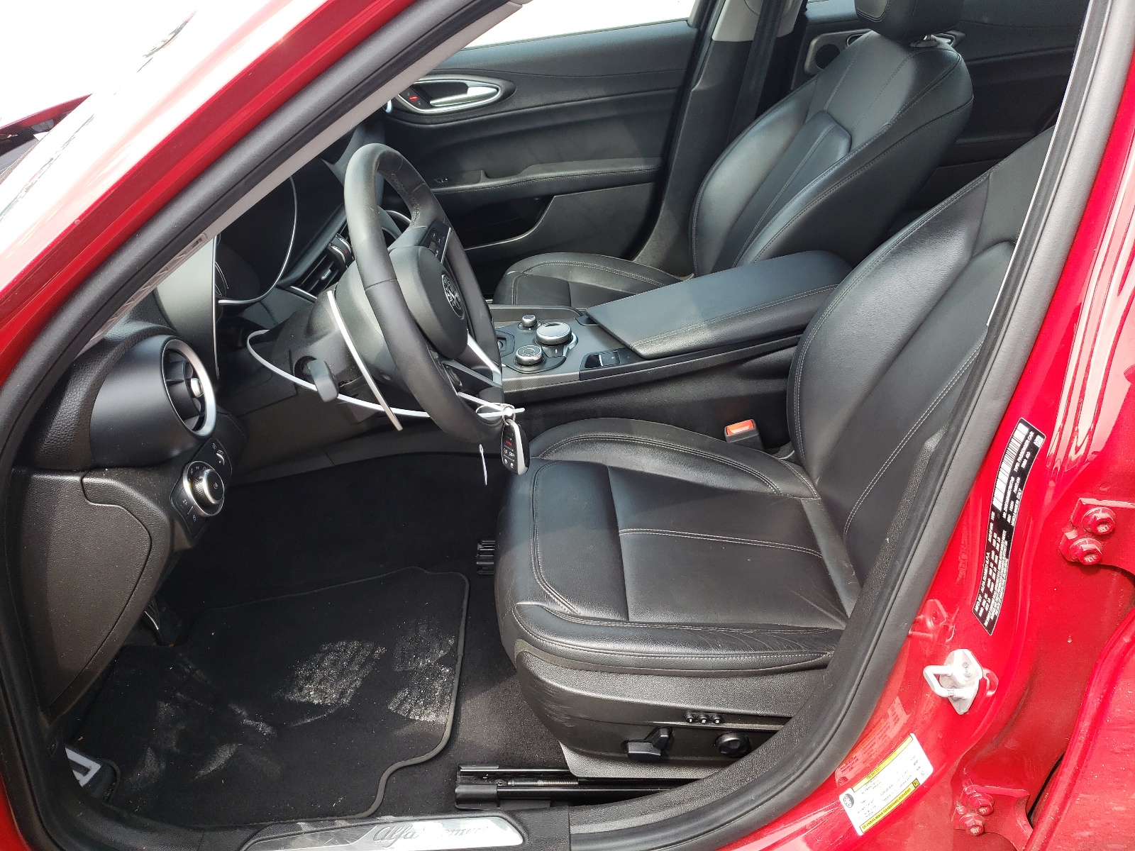 ZARFAMAN9K7607748 2019 Alfa Romeo Giulia