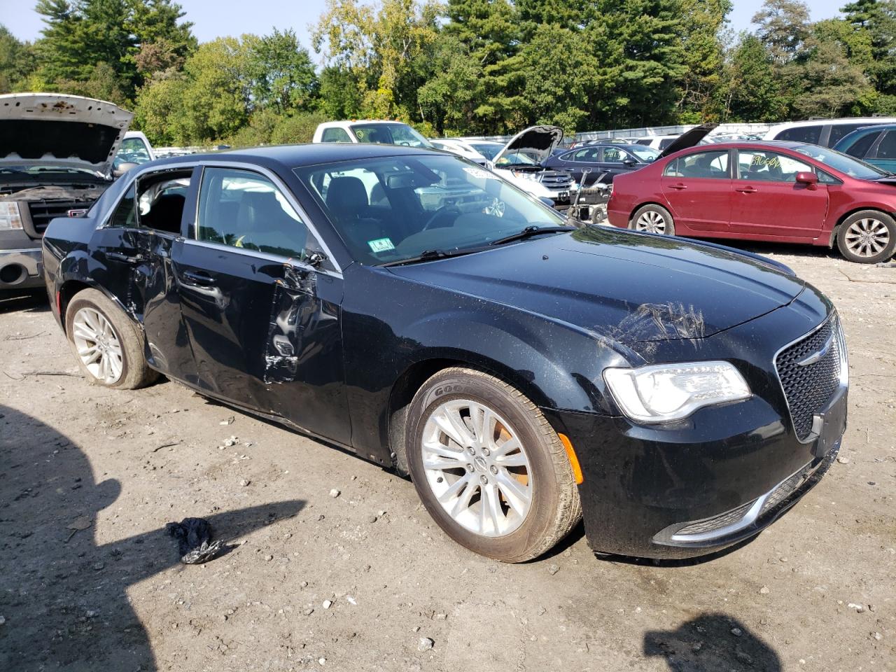 2C3CCAAG8KH517183 2019 Chrysler 300 Touring