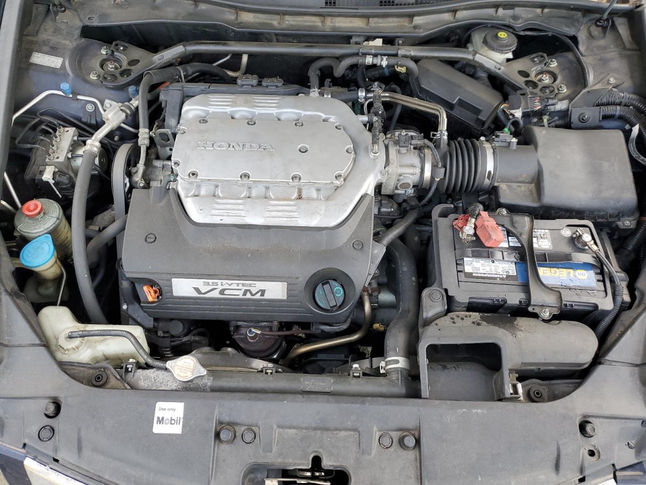 2008 Honda Accord - Image 11
