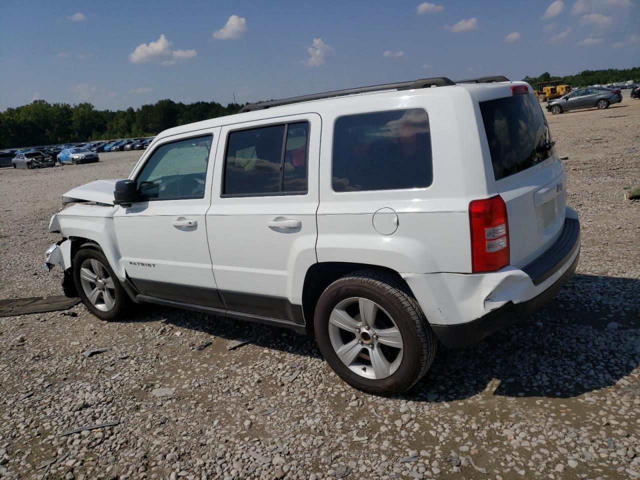 1C4NJPFB4GD801179 2016 Jeep Patriot Latitude