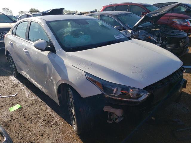 3KPF24AD1ME394859 Kia Forte FE 4