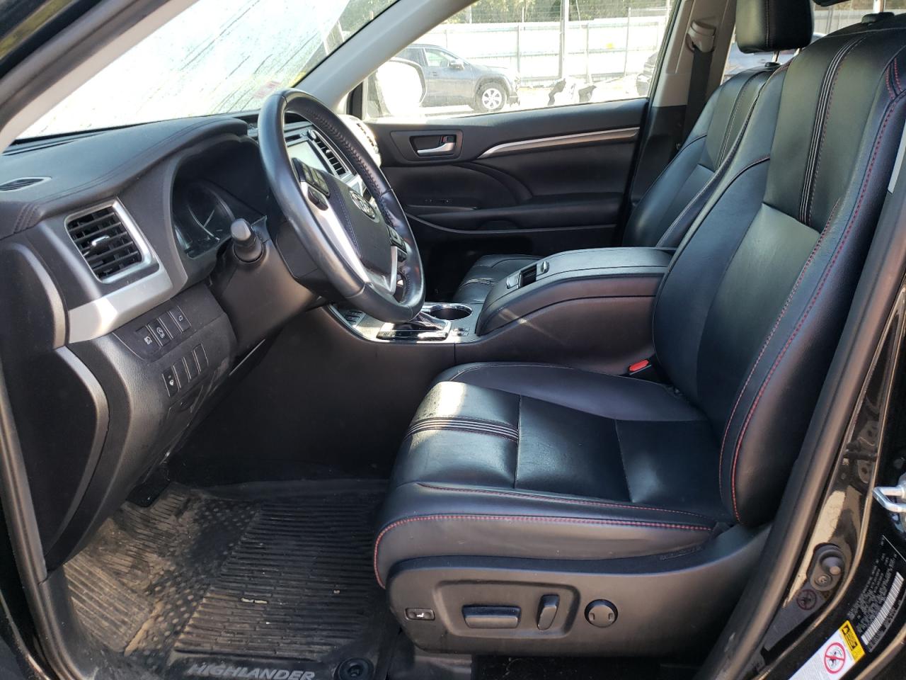 2019 Toyota Highlander Se VIN: 5TDJZRFH9KS605842 Lot: 68599993