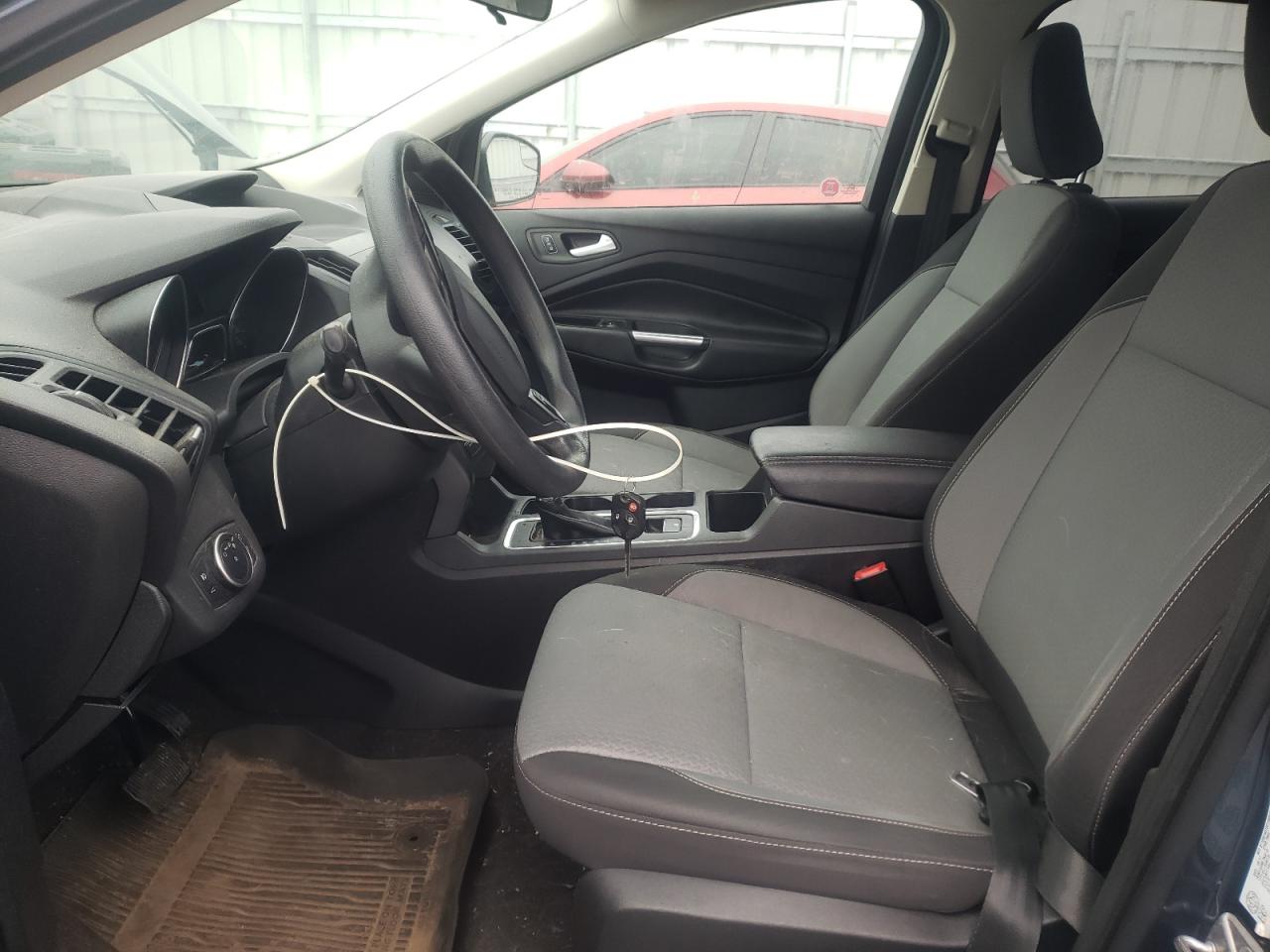 1FMCU9GD8JUA00655 2018 Ford Escape Se