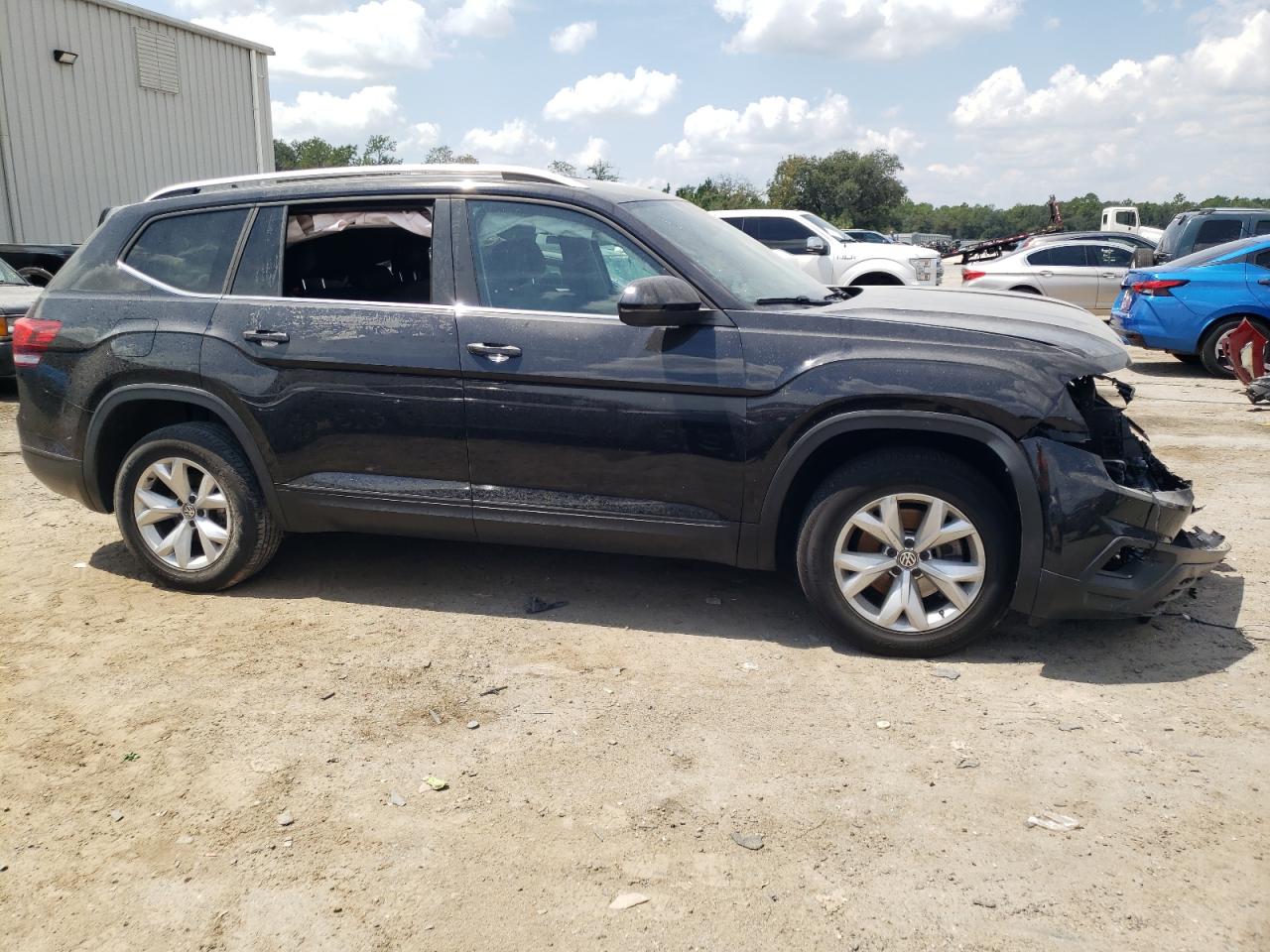 1V2LR2CA9KC623491 2019 Volkswagen Atlas Se