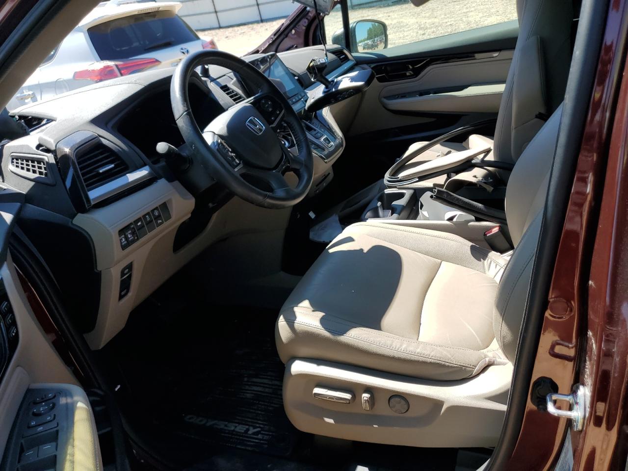 2021 Honda Odyssey Touring VIN: 5FNRL6H81MB014637 Lot: 66362053