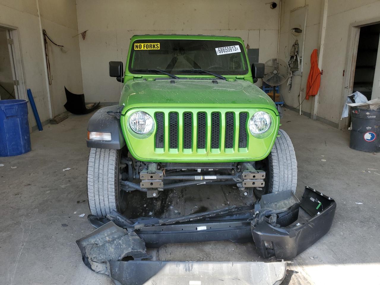 2018 Jeep Wrangler Unlimited Sport VIN: 1C4HJXDN3JW286925 Lot: 68655913