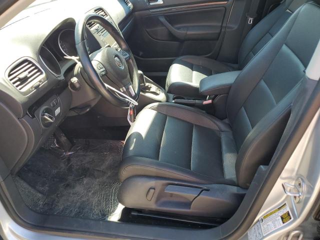 Кросовери VOLKSWAGEN JETTA 2013 Сріблястий