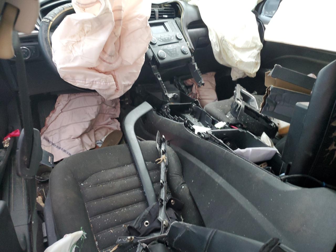 2017 Ford Fusion - Image 8