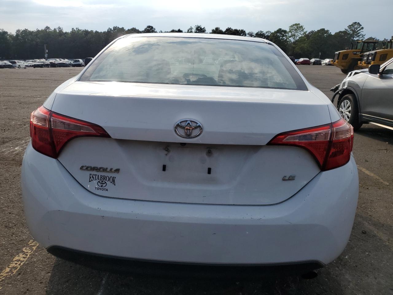 2019 Toyota Corolla L VIN: 5YFBURHE8KP877829 Lot: 69450103