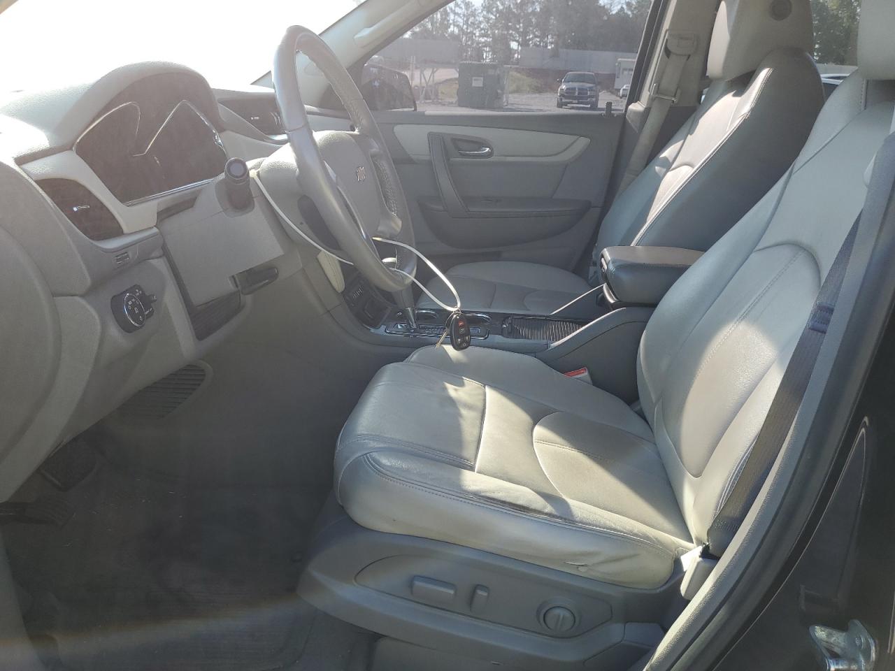 2017 Chevrolet Traverse - Image 7