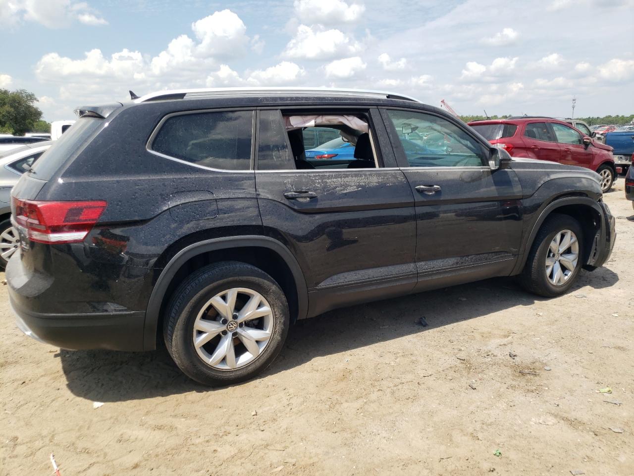 1V2LR2CA9KC623491 2019 Volkswagen Atlas Se