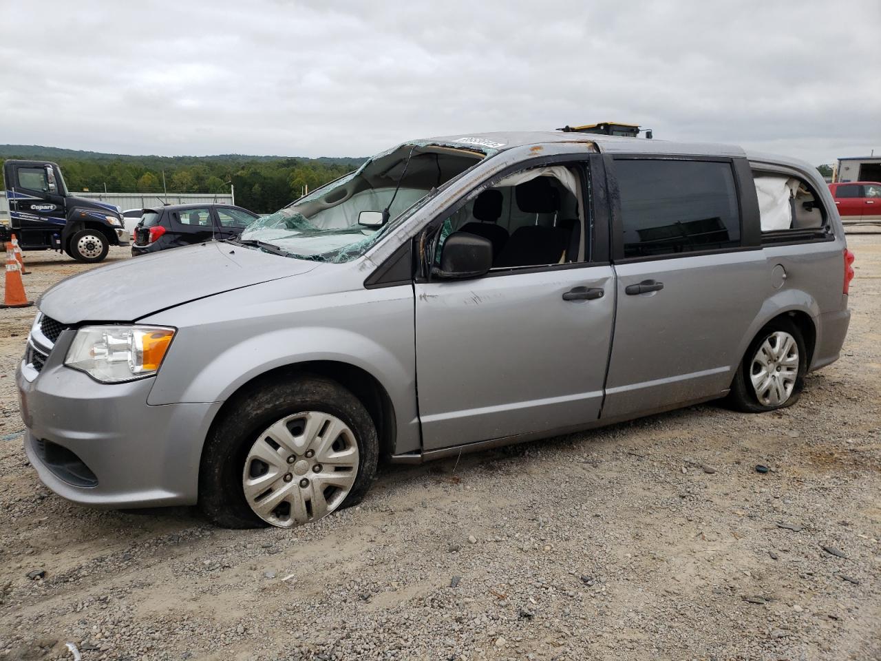 2C4RDGBG1KR665061 2019 Dodge Grand Caravan Se