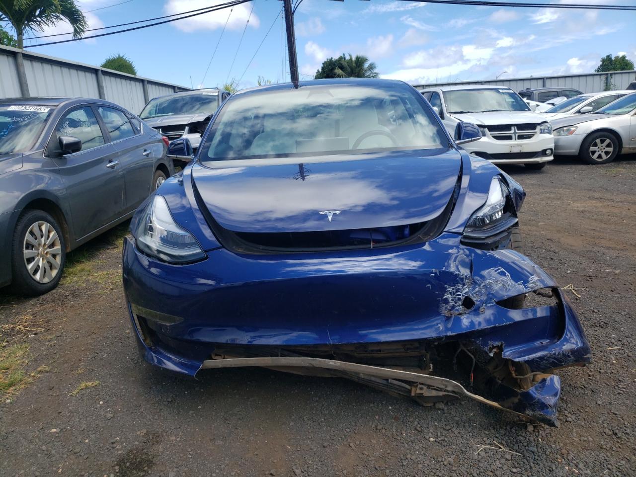 5YJ3E1EA9JF155817 2018 Tesla Model 3