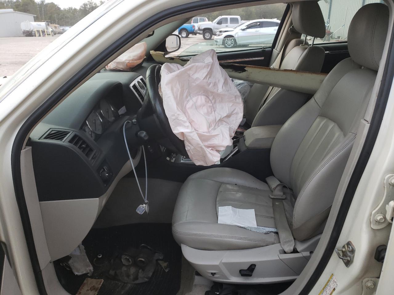 2006 Chrysler 300C VIN: 2C3LK63H26H401568 Lot: 68535923