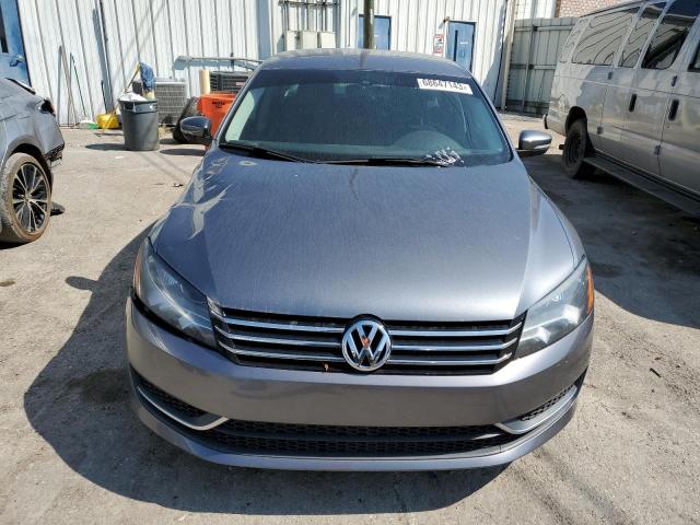  VOLKSWAGEN PASSAT 2014 Серый