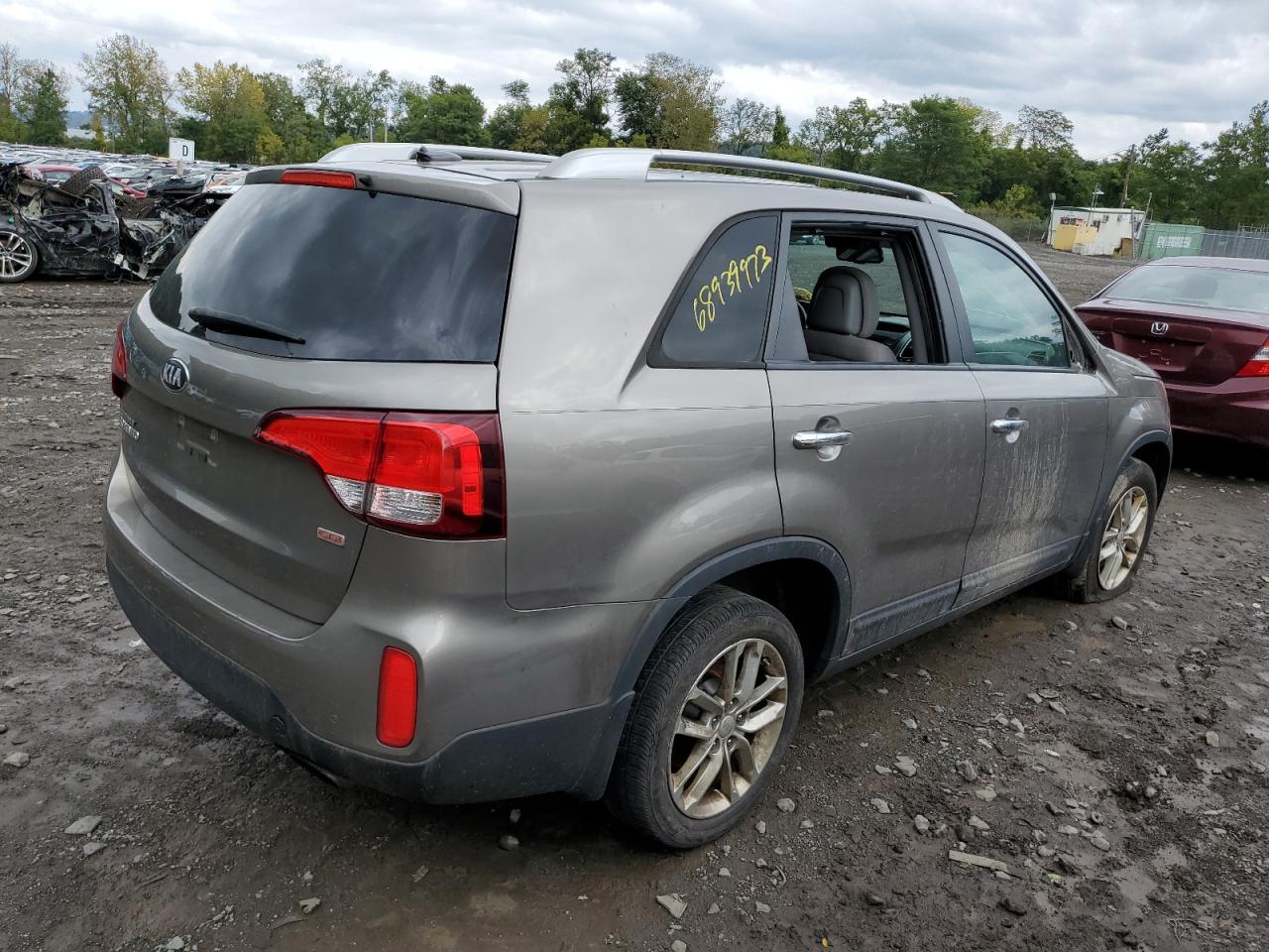 2015 Kia Sorento Lx VIN: 5XYKT4A63FG627773 Lot: 82378944