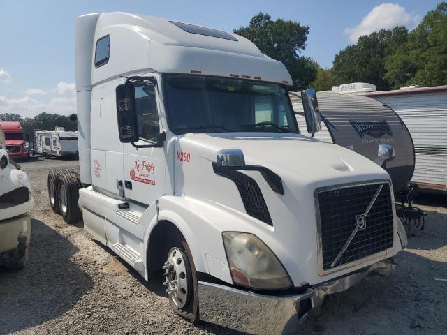 2013 Volvo Vn Vnl