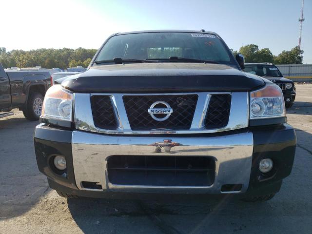  NISSAN TITAN 2013 Чорний