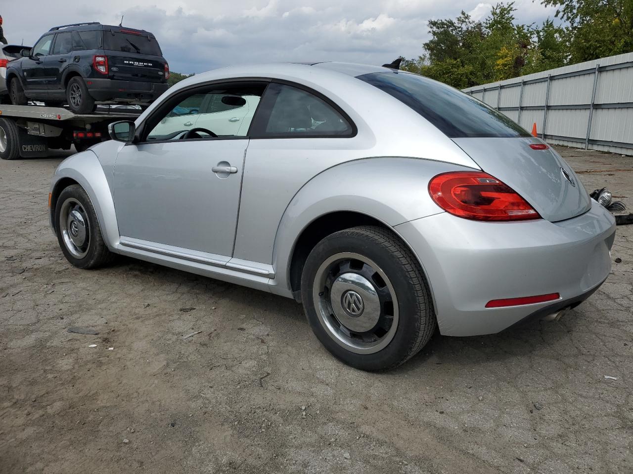 2013 Volkswagen Beetle VIN: 3VWJX7AT4DM613563 Lot: 68335633