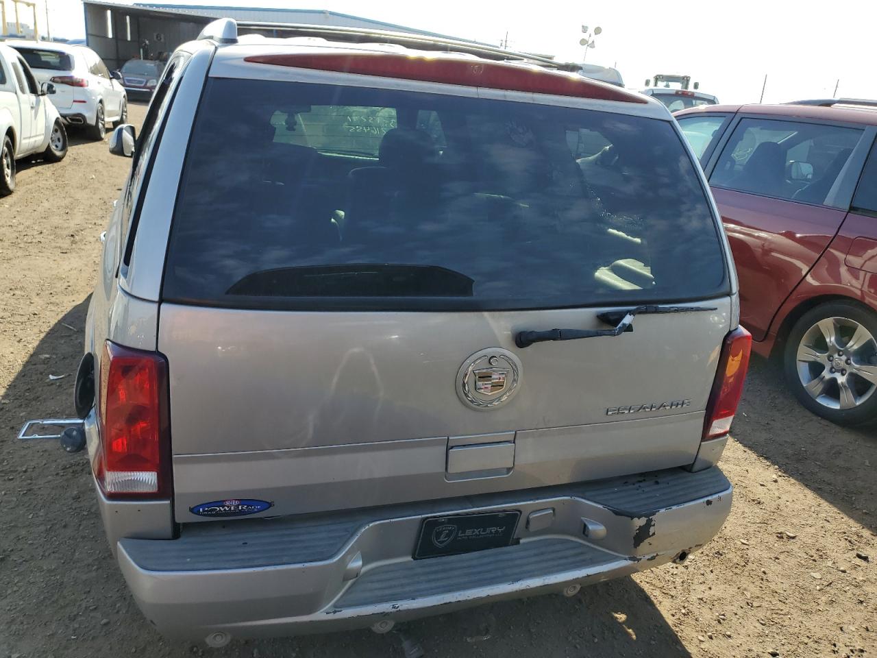 2004 Cadillac Escalade Luxury VIN: 1GYEK63N44R216455 Lot: 68263243