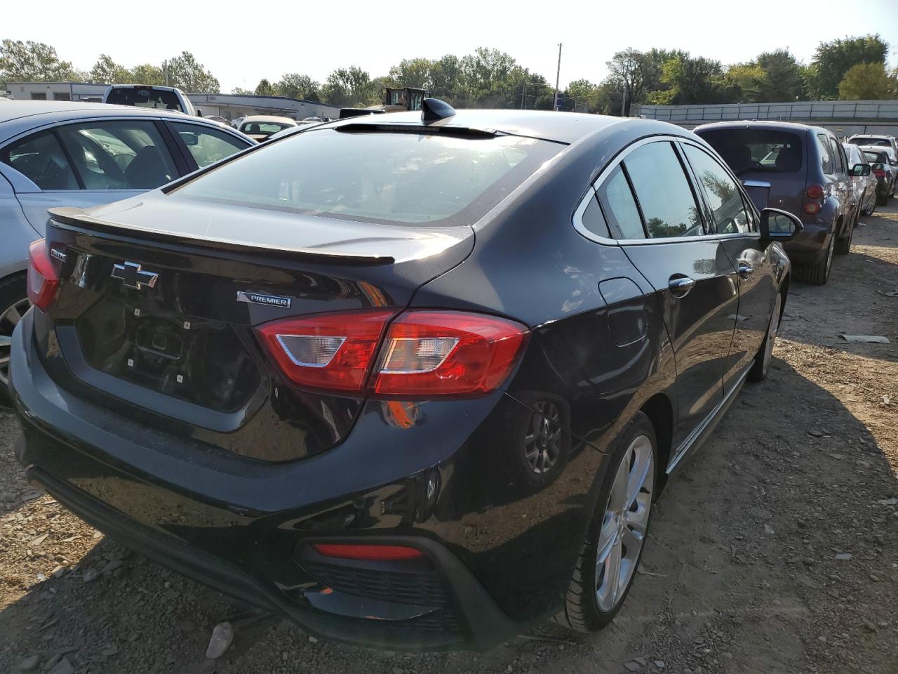 2018 Chevrolet Cruze Premier VIN: 1G1BF5SM5J7186365 Lot: 68822883