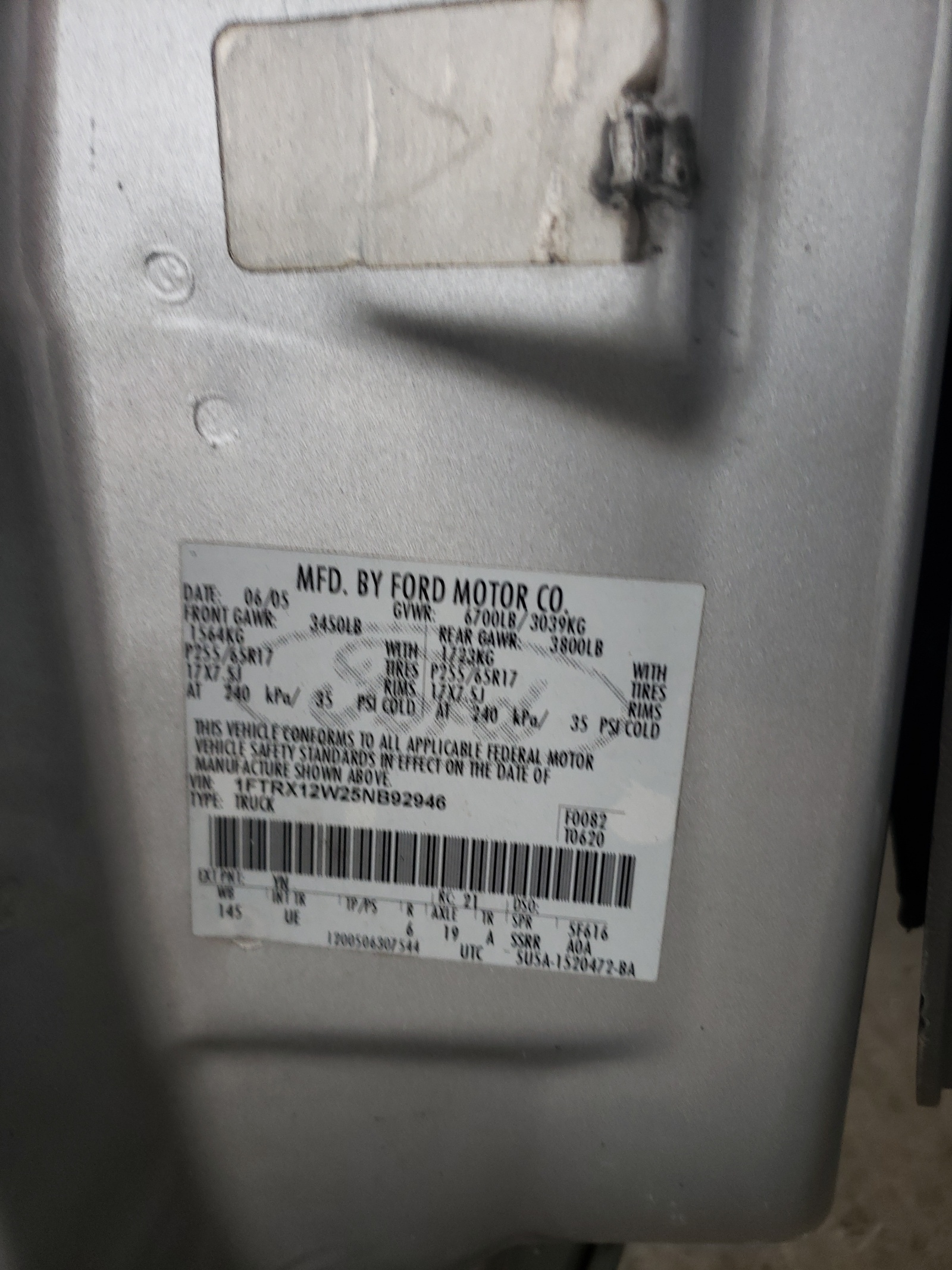 1FTRX12W25NB92946 2005 Ford F150