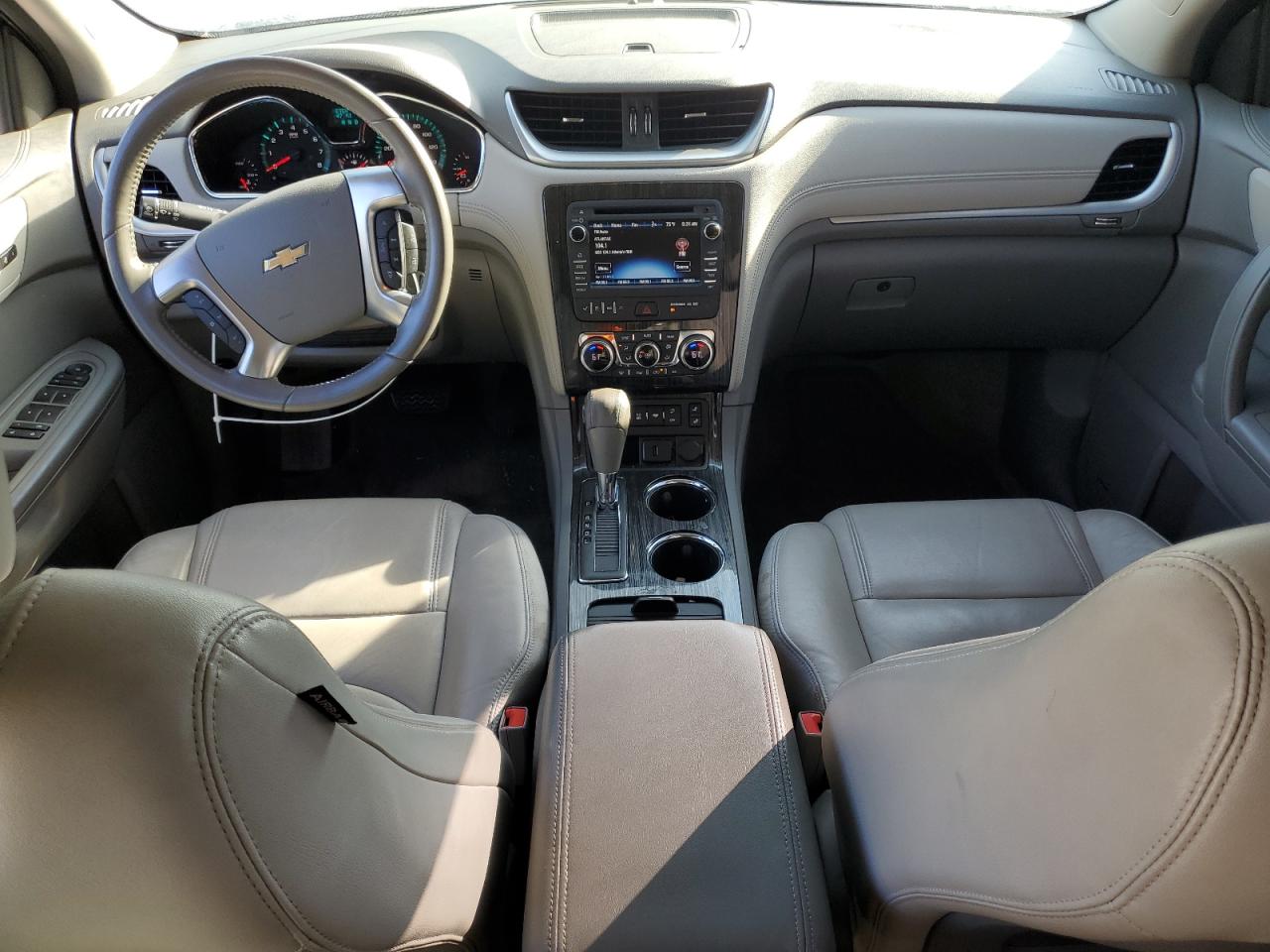 2017 Chevrolet Traverse - Image 8
